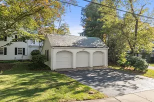 138 Waban Ave, Newton, MA 02468 - Photo 22