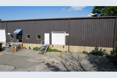 273 Weymouth St, Rockland, MA 02370 - Photo 2