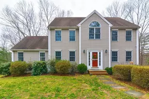 173 East St, Upton, MA 01568 - Photo 1