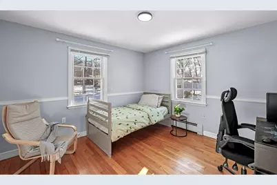 129 Moody St, North Andover, MA 01845 - Photo 16