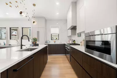 116 Thorndike St #1, Brookline, MA 02446 - Photo 4
