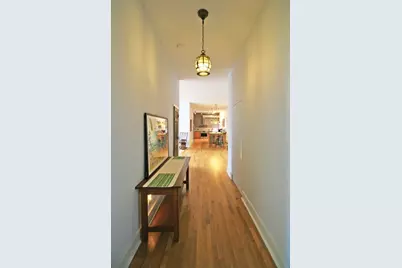 29 Pleasant St #1, Northampton, MA 01060 - Photo 2