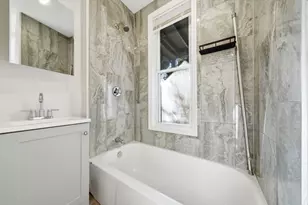 14 Ripley St, Malden, MA 02148 - Photo 10