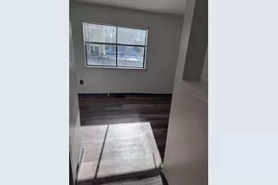 20 Buckminster St, Framingham, MA 01702 - Photo 8