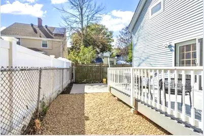 106 Goodridge St, Lynn, MA 01902 - Photo 4