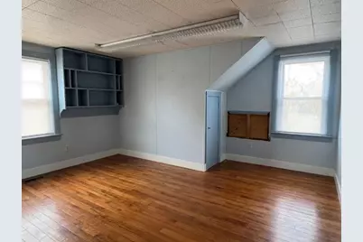 21-35 Agnes, East Providence, RI 02914 - Photo 14