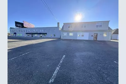 21-35 Agnes, East Providence, RI 02914 - Photo 2