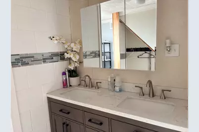 21-35 Agnes, East Providence, RI 02914 - Photo 32