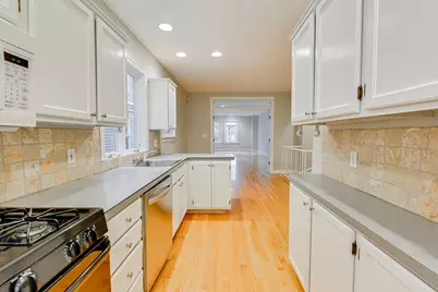1431 Cambridge St #1, Cambridge, MA 02139 - Photo 2