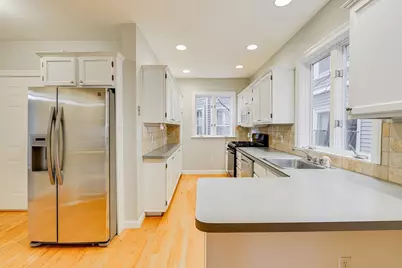 1431 Cambridge St #1, Cambridge, MA 02139 - Photo 1