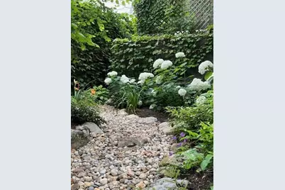 195 Winthrop Rd #1, Brookline, MA 02445 - Photo 26