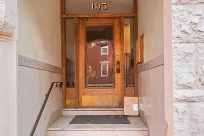 195 Winthrop Rd #1, Brookline, MA 02445 - Photo 2