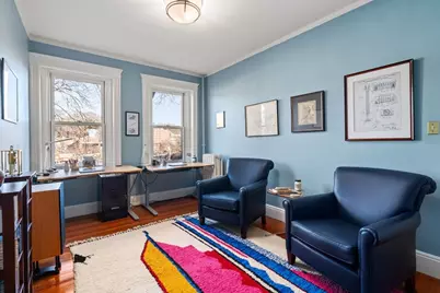 195 Winthrop Rd #1, Brookline, MA 02445 - Photo 12