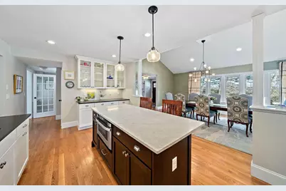 66 Hutchinson Rd, Arlington, MA 02474 - Photo 8