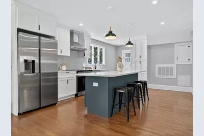 111 Sharon St #1, Medford, MA 02155 - Photo 8