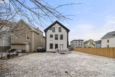 1441 Pleasant St, New Bedford, MA 02740 - Photo 30