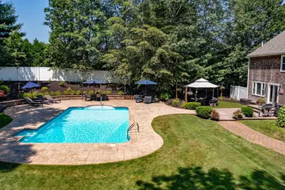 66 Wildwood Rd, Pembroke, MA 02359 - Photo 6