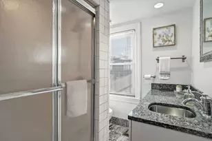 5 Dartmouth Pl, Boston, MA 02116 - Photo 10