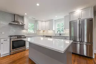 52 Maple St, Boston, MA 02136 - Photo 4