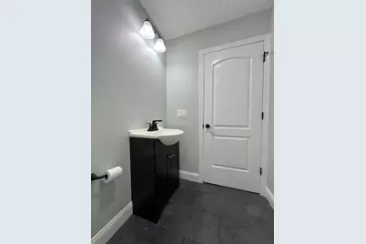 318 Main St #1, Milford, MA 01757 - Photo 14