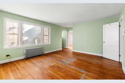 122 Beech St, Lowell, MA 01850 - Photo 8