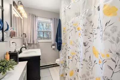 29 Eureka St, Fitchburg, MA 01420 - Photo 18