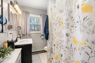 29 Eureka St, Fitchburg, MA 01420 - Photo 18