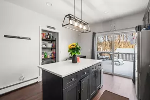 29 Eureka St, Fitchburg, MA 01420 - Photo 12