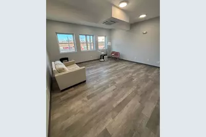 449 Broadway #8, Everett, MA 02149 - Photo 2