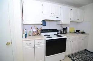 27 Melrose St, Boston, MA 02116 - Photo 4