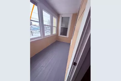 117 Coburn St #1, Lowell, MA 01850 - Photo 16