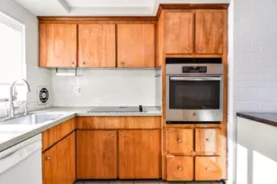 38 Bradford Rd, Framingham, MA 01701 - Photo 10