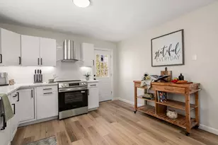 4 French River Cir, Oxford, MA 01540 - Photo 4