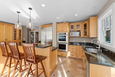 1 Winthrop Ter, Wayland, MA 01778 - Photo 6