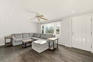 20 Washington St, Easton, MA 02356 - Photo 10