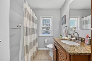 184 Alva St, New Bedford, MA 02740 - Photo 28