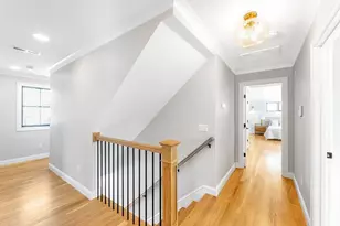 16 Starling St, Boston, MA 02132 - Photo 10