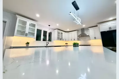 40 Centre St, Danvers, MA 01923 - Photo 8