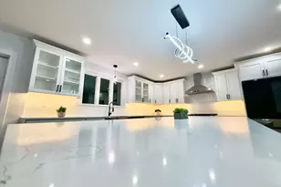 40 Centre St, Danvers, MA 01923 - Photo 8