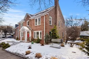 24 Blake Rd, Brookline, MA 02445 - Photo 2