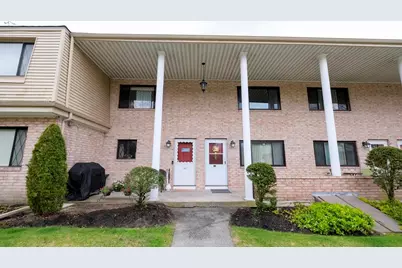 183 Farrwood Dr #183, Haverhill, MA 01835 - Photo 1