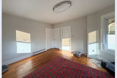 103 Hamilton St, Worcester, MA 01604 - Photo 8