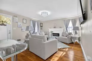 19 Melba Way, Boston, MA 02136 - Photo 4