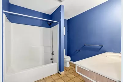 70 Walnut St, Quincy, MA 02171 - Photo 20