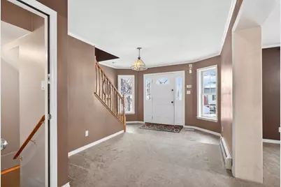 70 Walnut St, Quincy, MA 02171 - Photo 2