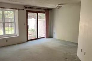 920 Ridgefield Cir, Clinton, MA 01510 - Photo 4