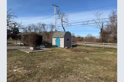 69 Norton St, Dartmouth, MA 02748 - Photo 8