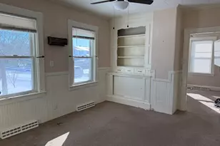 69 Norton St, Dartmouth, MA 02748 - Photo 18