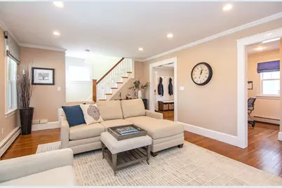 1289 Walnut St, Newton, MA 02461 - Photo 10