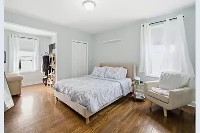 10 Bradshaw St, Medford, MA 02155 - Photo 20